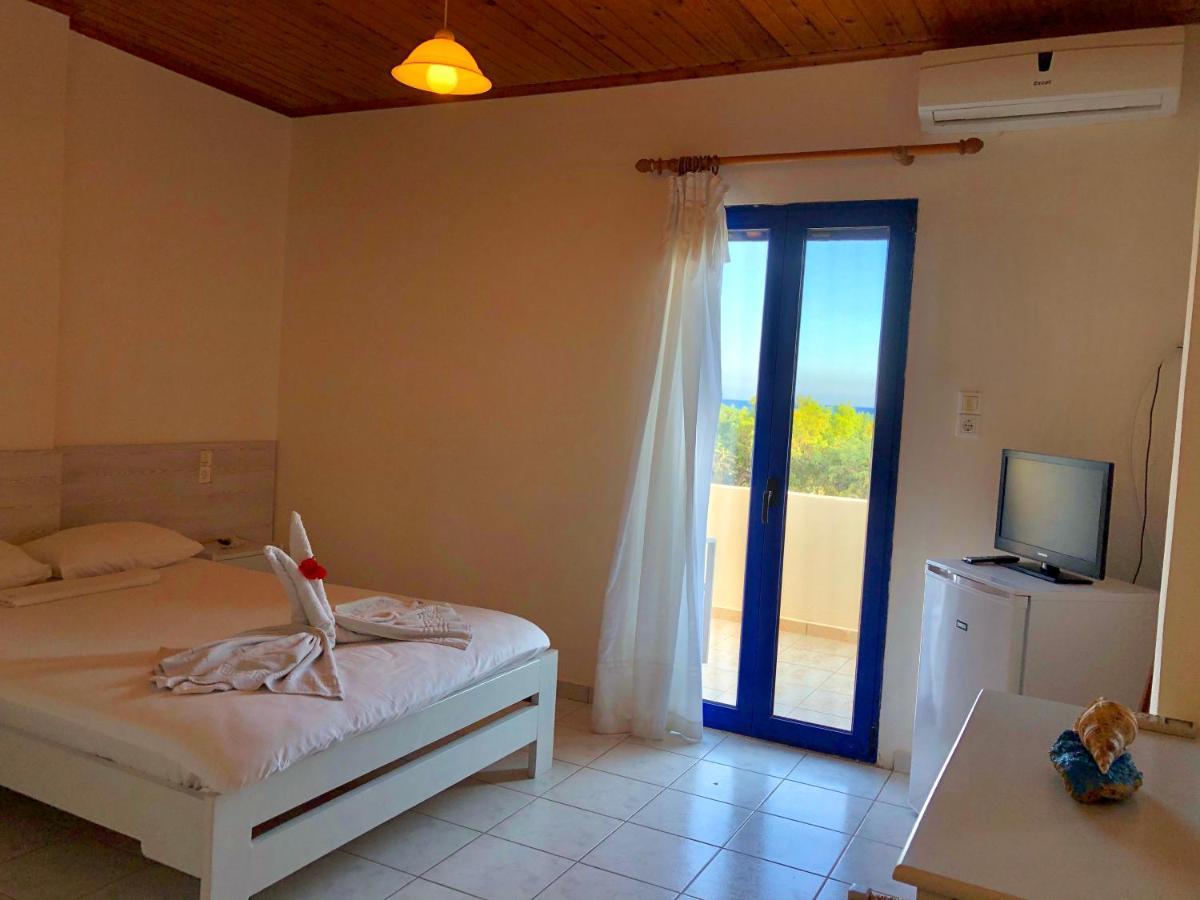 Flisvos Rooms Frangokastello Exteriér fotografie